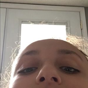 Meet your Posher, Lynn